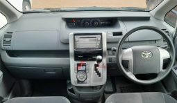 
										Toyota Noah 2009 full									