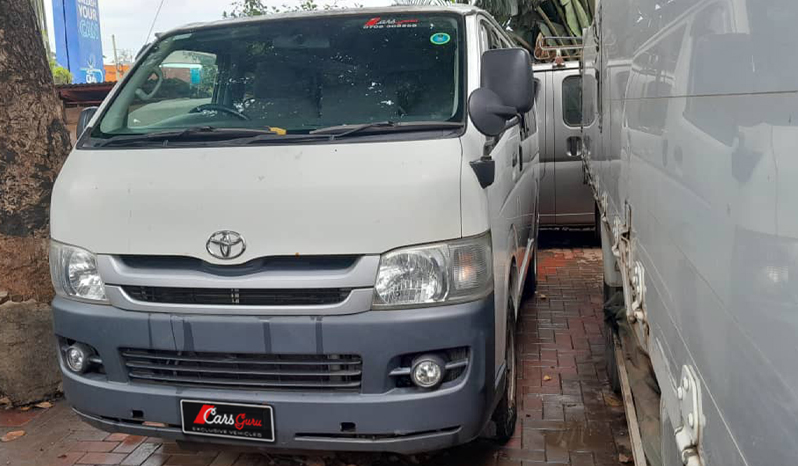 Toyota Hiace 2009