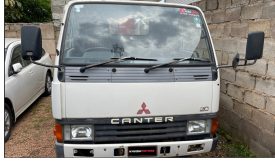 Mitsubishi Canter Crane 1988