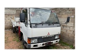 Mitsubishi Canter Crane 1988