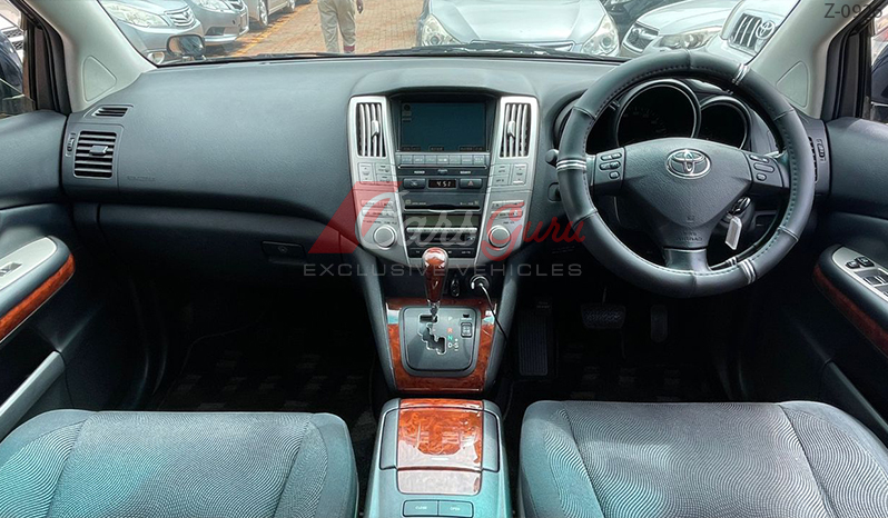 TOYOTA HARRIER 2010