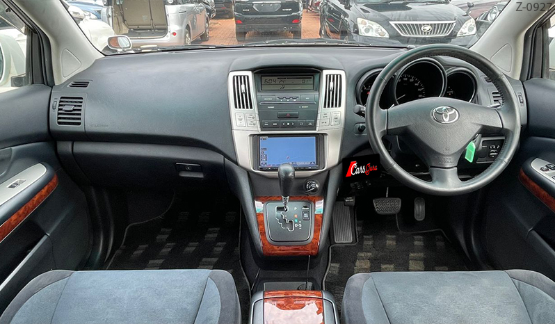 TOYOTA HARRIER 2010