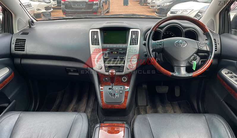 TOYOTA HARRIER 2010