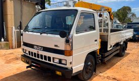 Isuzu Elf Crane 1987