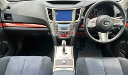 
										Subaru Outback 2010 full									