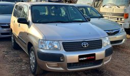 
										Toyota Succeed Wagon 2010 full									