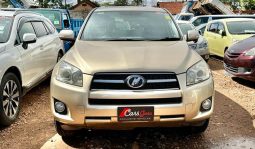 
										Toyota RAV4 2010 full									