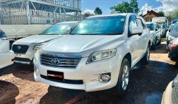 
										Toyota Vanguard 2010 full									