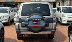 
										Mitsubishi PAJERO 2008 full									