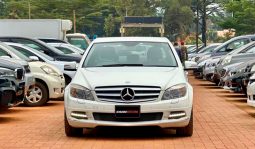 
										Mercedes C200 2010 full									