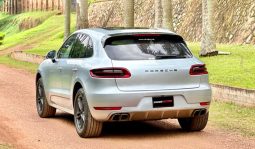 
										Porsche Macan 2016 full									