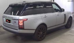 
										Land Rover Range Rover Vogue 2015 full									