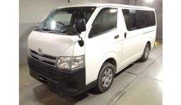 
										Toyota Hiace 2011 full									