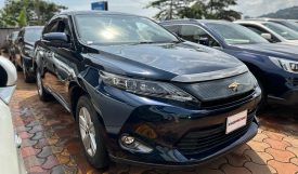 Toyota Harrier 2015