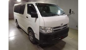 Toyota Hiace 2011