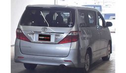 
										Toyota ALPHARD 2011 full									