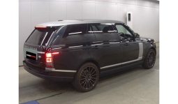 
										Land Rover Range Rover Vogue 2015 full									