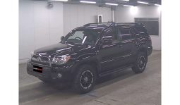 
										Toyota Hilux Surf 2009 full									