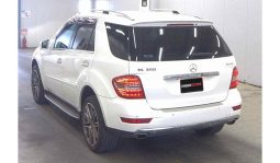 
										Mercedes ML350 2011 full									