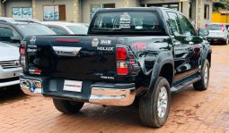 
										Toyota Hilux 2018 full									