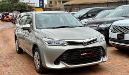 
										Toyota Corolla Axio 2015 full									