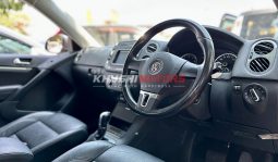 
										Volks Wagon Tiguan 2015 full									