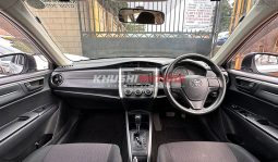 
										Toyota Corolla Fielder 2015 full									