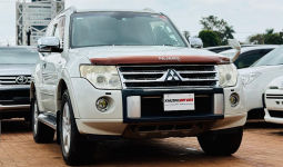 
										MitSubishi Pajero Short 2011 full									