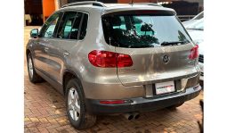 
										Volks Wagon Tiguan 2011  full									