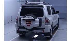 MitSubishi Pajero Short 2011