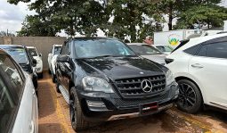 
										 Mercedes ML350 2011 full									