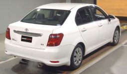 
										Toyota Corolla Axio 2015 full									