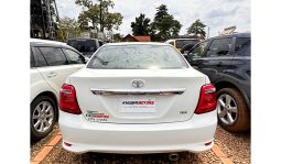 
										Toyota Corolla Axio 2015 full									