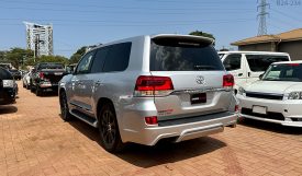 Toyota Land Cruiser 2018