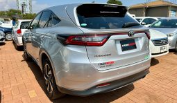 
										Toyota Harrier 2017 full									