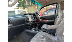 
										Toyota Hilux 2015 full									