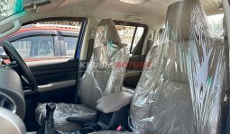 
										Toyota Hilux 2015 full									