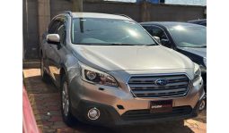 
										Subaru Outback 2015 full									