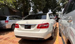 
										Mercedes E250 2011 full									