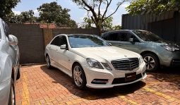 
										Mercedes E250 2011 full									