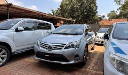 
										Toyota Avensis Wagon 2017 full									