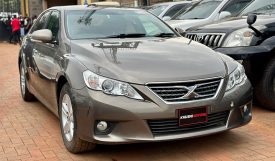 Toyota Mark X 2011