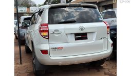 
										Toyota RAV-4 2011 full									