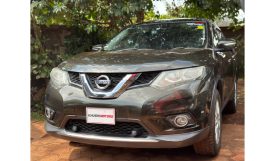 Nissan X-TRAIL 2015