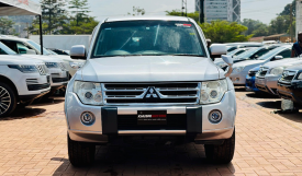 Mitsubishi Pajero 2011