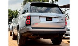 
										Land Rover Range Rover Vogue 2019 full									