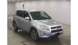 Toyota RAV-4 2011