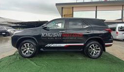 
										Toyota Fortuner 2015 full									