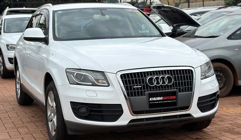 
								Audi Q5 2011 full									