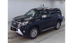 
										Toyota Land Cruiser Prado 2015 full									